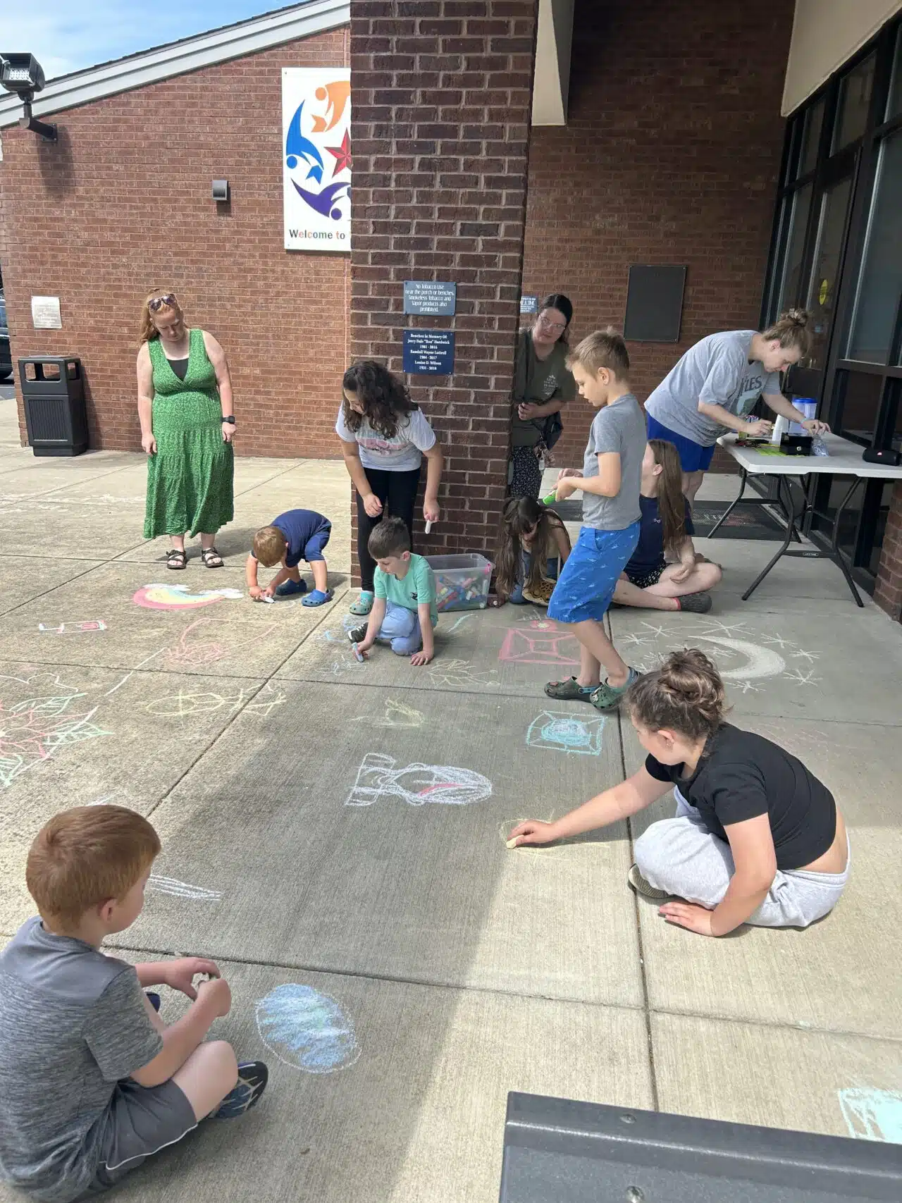 Homeschool hangout Chalk art