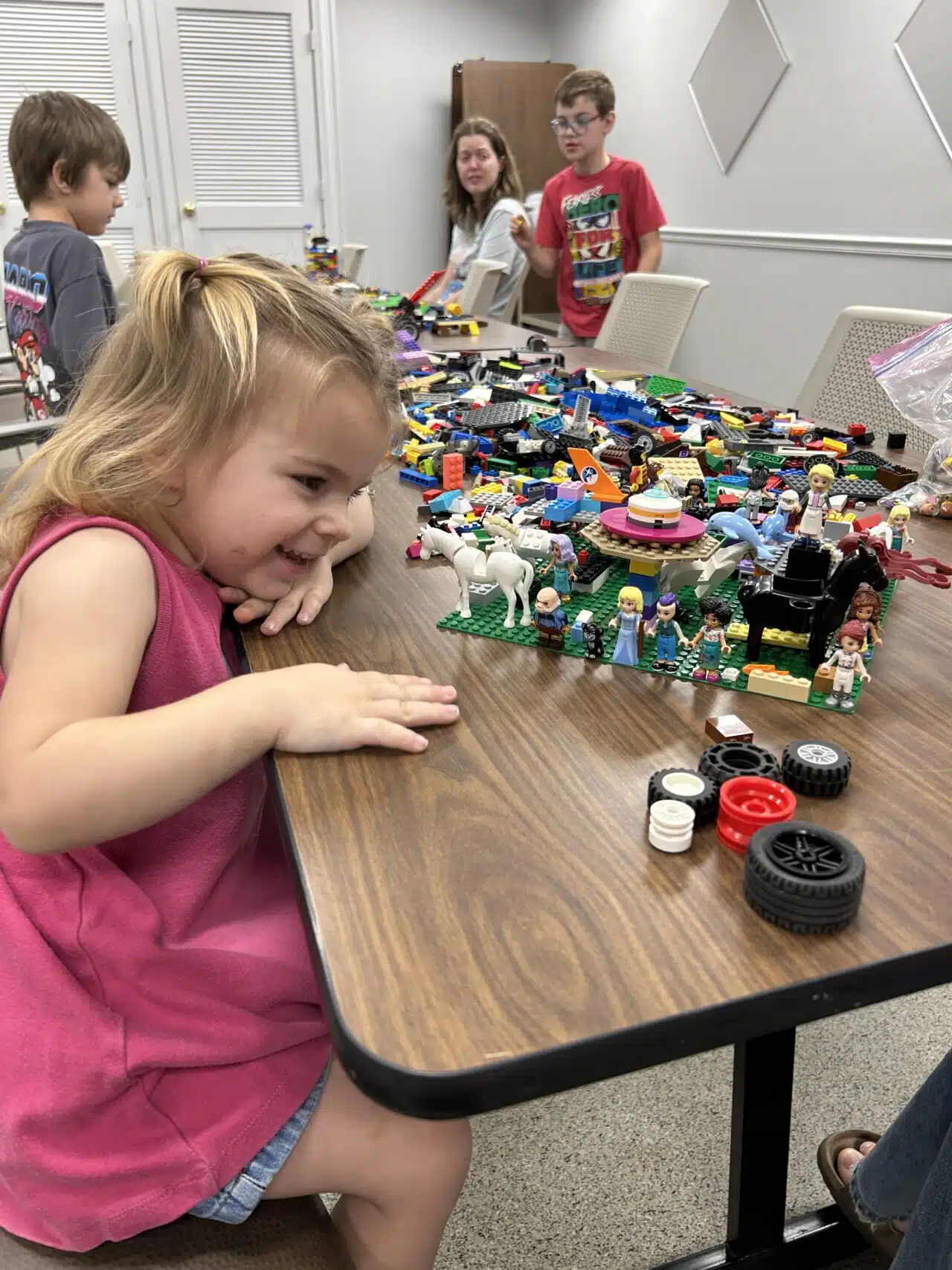Lego Club